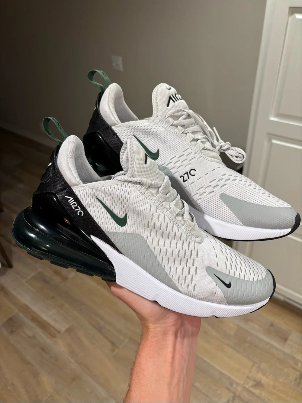 Nike Air Max 270 ‘White / Vast Green’ Men’s Size 14 Sneakers NEW! AH8050-032